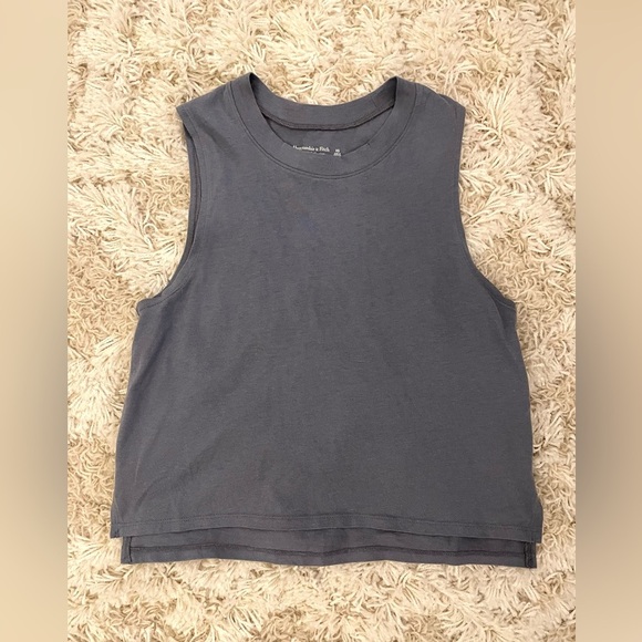Abercrombie & Fitch Women’s Muscle Tank Top Crop Top Size XS Blue - Picture 1 of 2
